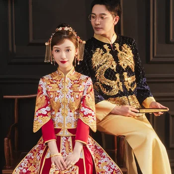 Ретро Китайската Елегантна Бродерия на Феникса е Увенчан с Традиционната Сватбена Рокля на Булката и Младоженеца Чонсам Сватбена рокля